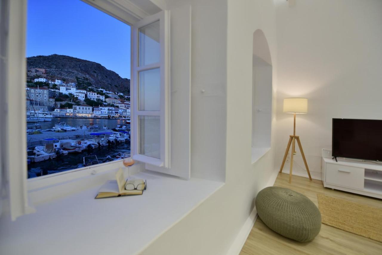 Hydra Hospitality Port Apartment Buitenkant foto